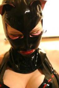 rubbergirl25 aus Pulheim