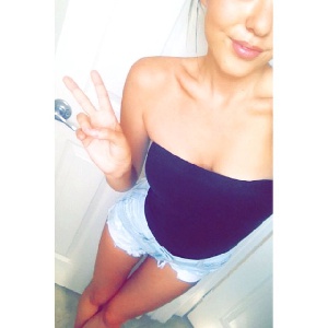 ElenaUno aus Drentwede