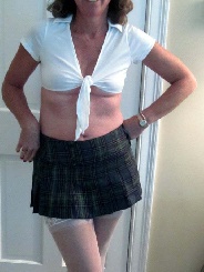 Schoolgirl44 aus Bad Hönningen