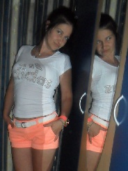 MarieAntoinette81475 aus Regensburg